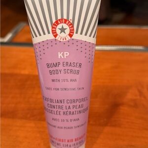 First Aid Beauty KP Bump Eraser Body Scrub